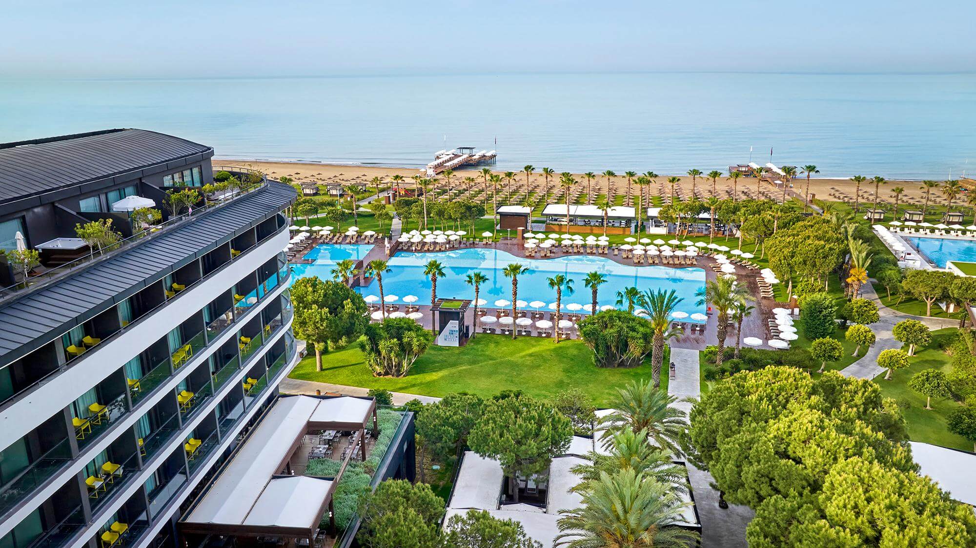 Voyage Belek Golf & Spa logo